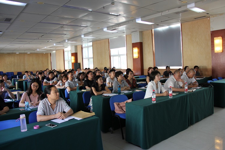 陳葉翠事跡專(zhuān)題黨課